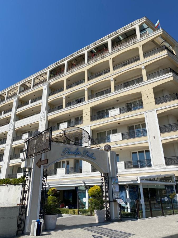 Private Apartments By The Sea With A Large Terrace In Apart Hotel! Поморие Экстерьер фото