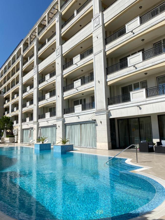 Private Apartments By The Sea With A Large Terrace In Apart Hotel! Поморие Экстерьер фото