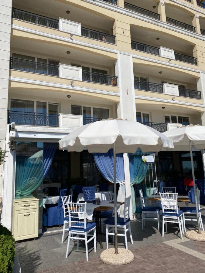 Private Apartments By The Sea With A Large Terrace In Apart Hotel! Поморие Экстерьер фото