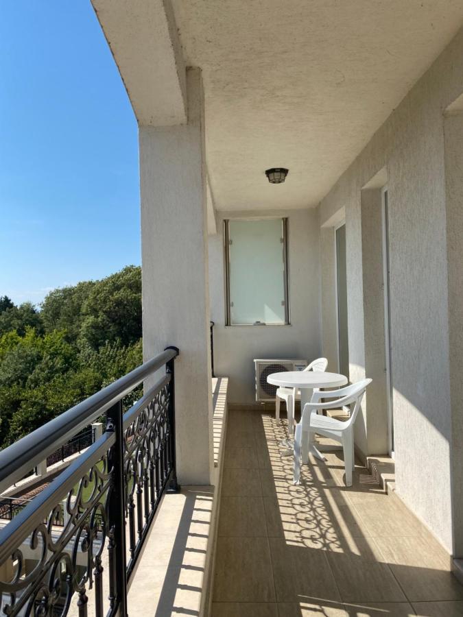 Private Apartments By The Sea With A Large Terrace In Apart Hotel! Поморие Экстерьер фото