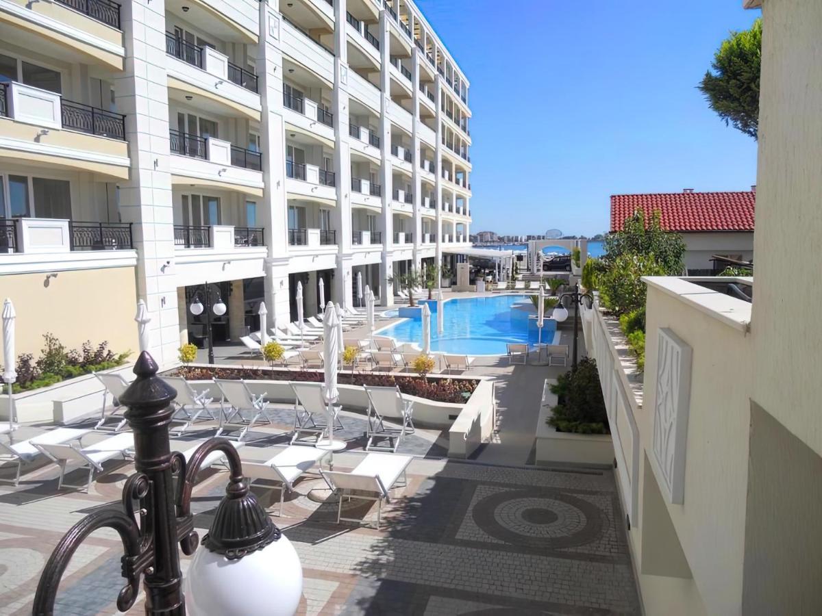 Private Apartments By The Sea With A Large Terrace In Apart Hotel! Поморие Экстерьер фото