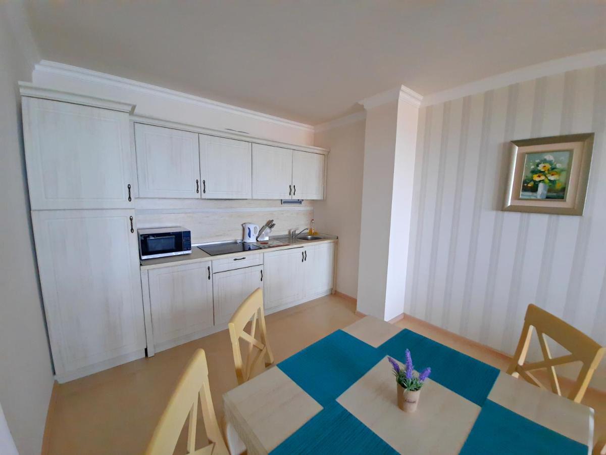 Private Apartments By The Sea With A Large Terrace In Apart Hotel! Поморие Экстерьер фото