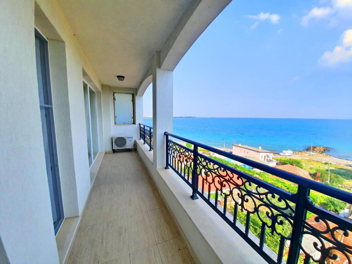 Private Apartments By The Sea With A Large Terrace In Apart Hotel! Поморие Экстерьер фото